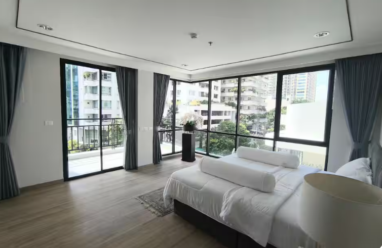 Room 302 — Bedroom