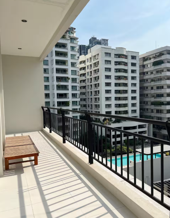 Room 602 — Balcony