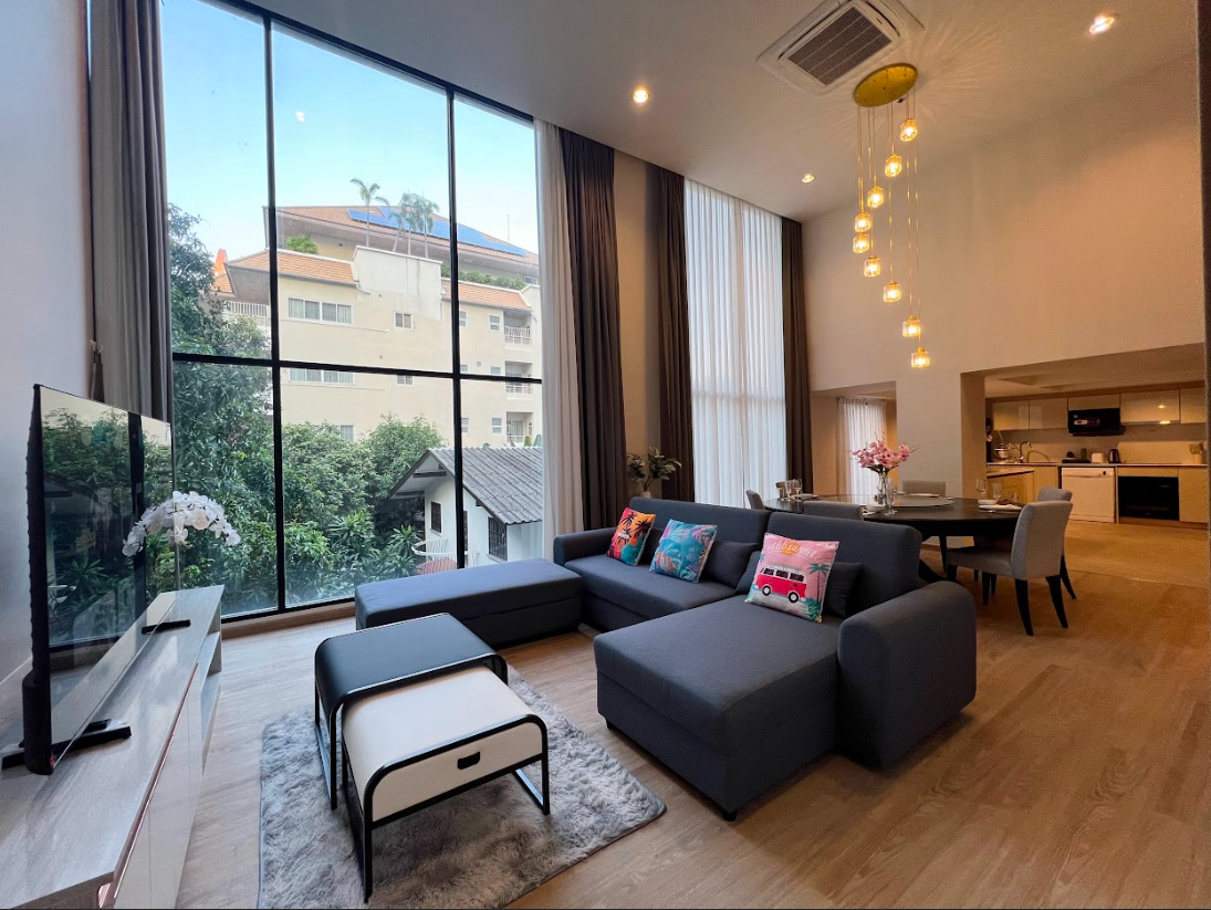Sathorn 111 — Unit 102 (4-Bed Duplex, Fl.1)